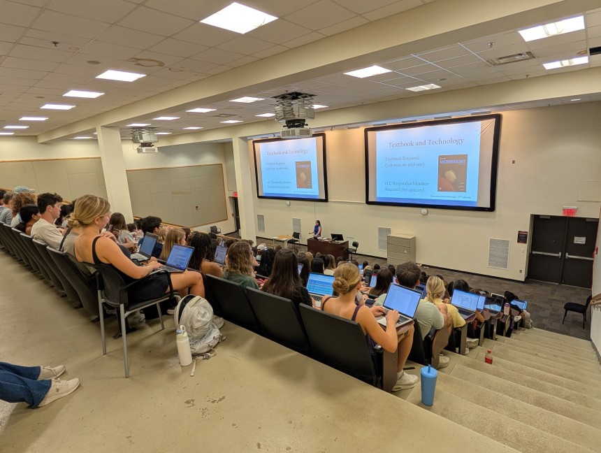 Dr. Francine Scott teaching MIBO 3500